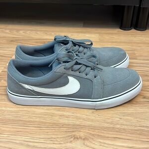 Mens Nike SB